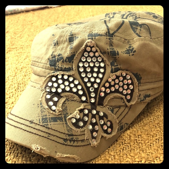 Hat - Picture 1 of 1